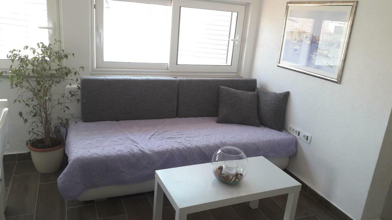 Apartmani Zilic Dugi Rat Exteriér fotografie